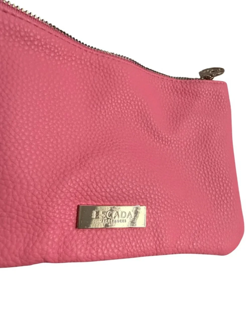 Escada this item